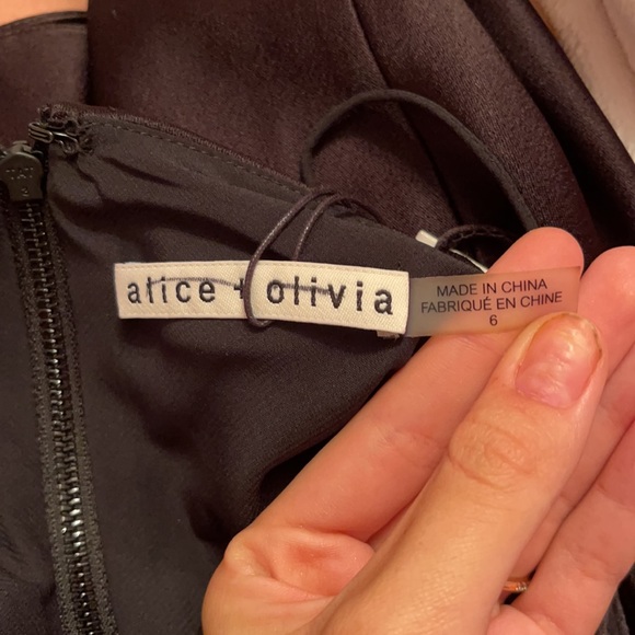 Alice and Olivia Harmony Dress in Black NWT - Picture 5 of 9